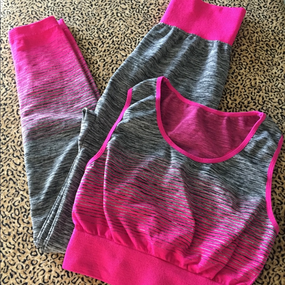 Size Med like new workout wear